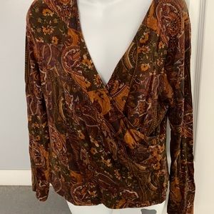Lauren top, size L , great condition